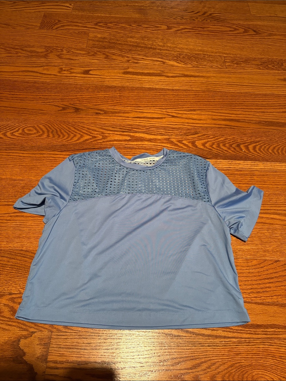 Tuckernuck sport activewear cropped top t-shirt blue XS